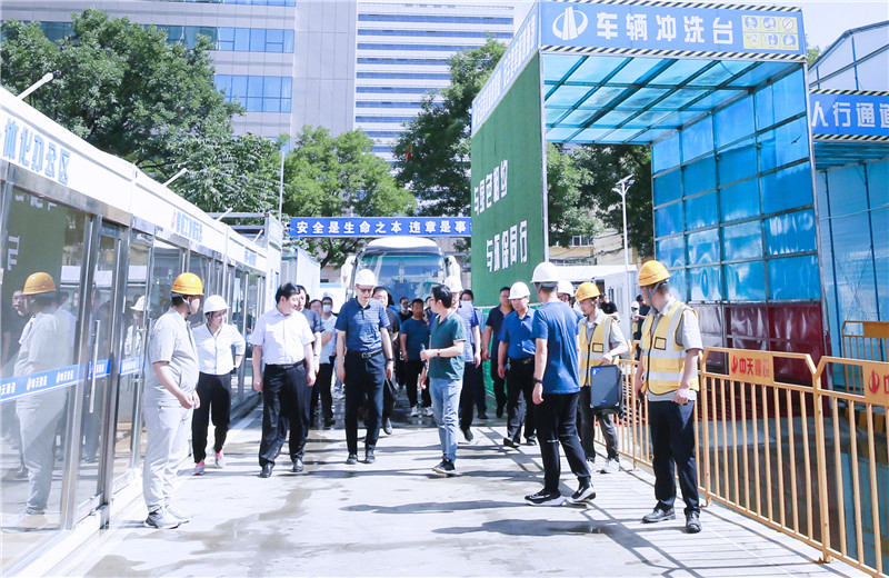 2023年6月8日，河北省生態環境廳主辦的省大氣污染防治專項督導幫扶動員會在中天北京尖嶺城中村改造項目召開。
