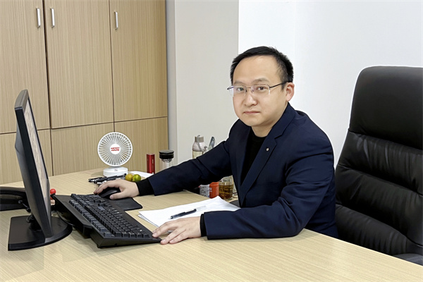 1713230642980220EB6q.jpg 1.jpg